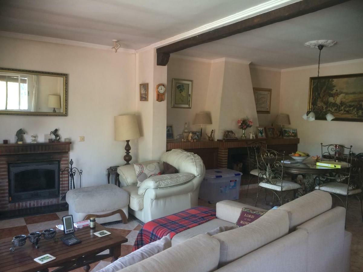 Villa De La Rosa Málaga Dış mekan fotoğraf